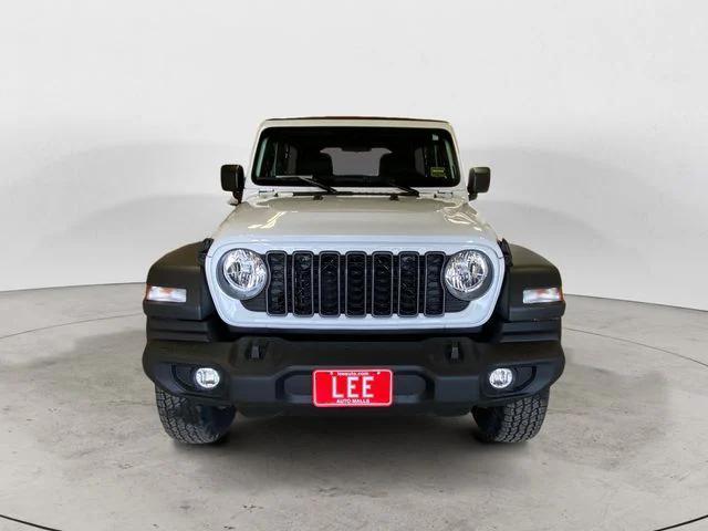 new 2025 Jeep Wrangler car, priced at $46,680