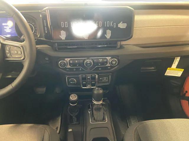 new 2025 Jeep Wrangler car, priced at $44,104