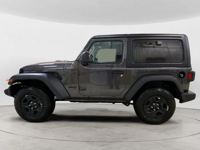 new 2025 Jeep Wrangler car, priced at $38,977