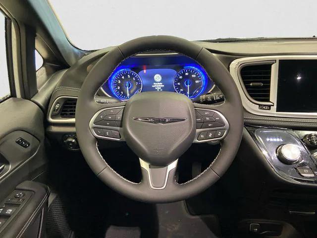new 2026 Chrysler Pacifica car, priced at $44,385