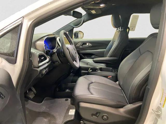 new 2026 Chrysler Pacifica car, priced at $44,385