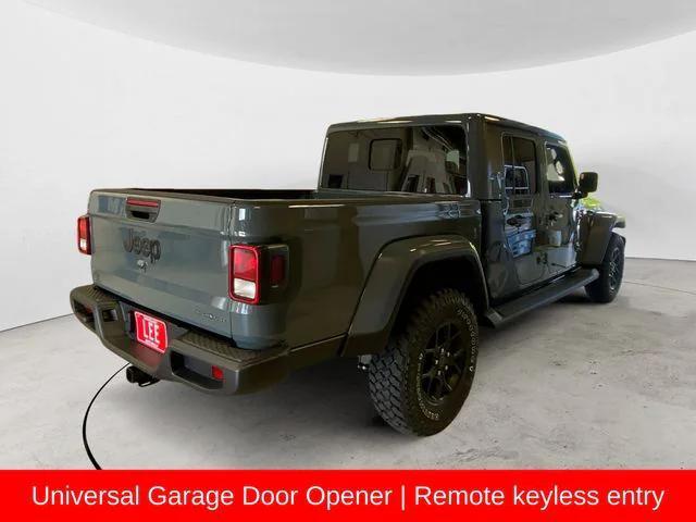 new 2025 Jeep Gladiator car, priced at $46,497