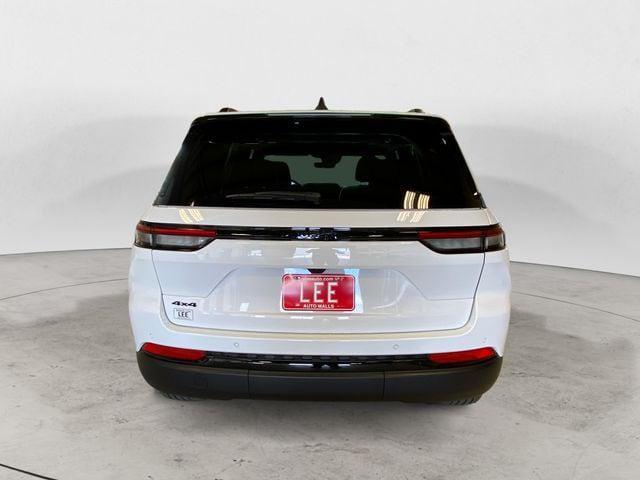 new 2025 Jeep Grand Cherokee car, priced at $43,696