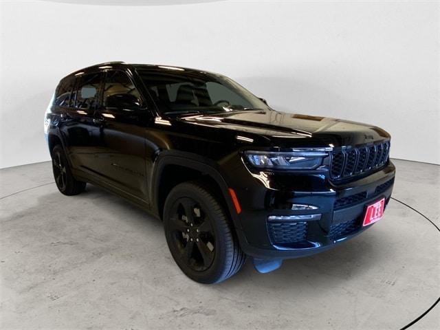 new 2024 Jeep Grand Cherokee L car, priced at $55,249