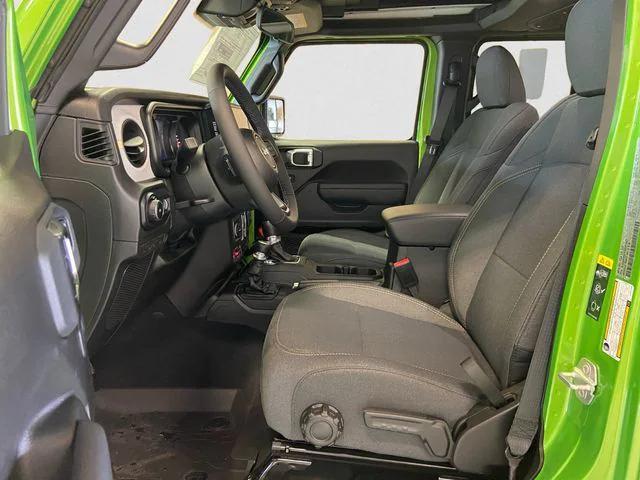 new 2025 Jeep Wrangler car, priced at $60,770