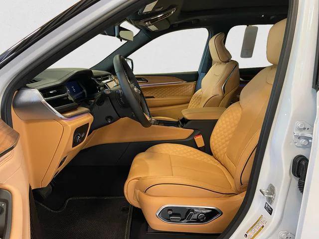 new 2025 Jeep Grand Cherokee car, priced at $66,772