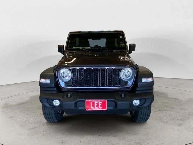 new 2025 Jeep Wrangler car, priced at $45,138