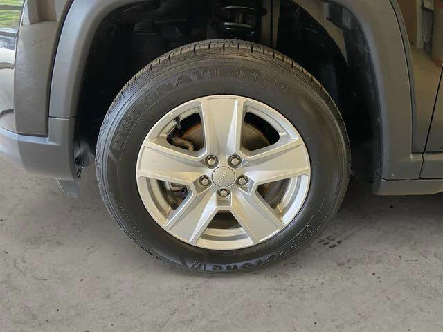 used 2022 Jeep Compass car, priced at $23,999
