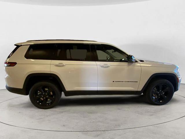 new 2024 Jeep Grand Cherokee L car, priced at $56,348