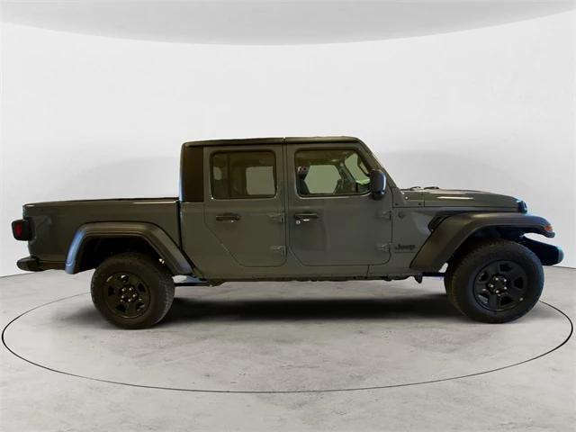 new 2024 Jeep Gladiator car, priced at $45,770