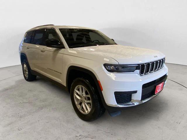 new 2025 Jeep Grand Cherokee L car, priced at $40,017