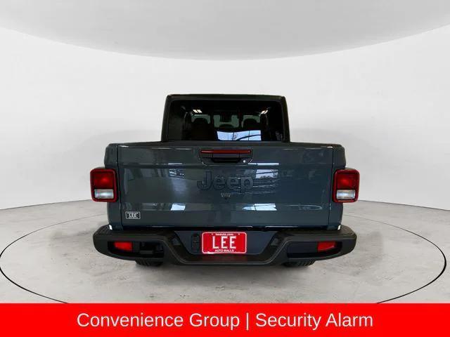new 2025 Jeep Gladiator car, priced at $46,160