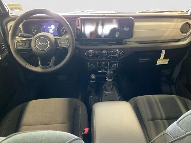 new 2025 Jeep Gladiator car, priced at $46,651
