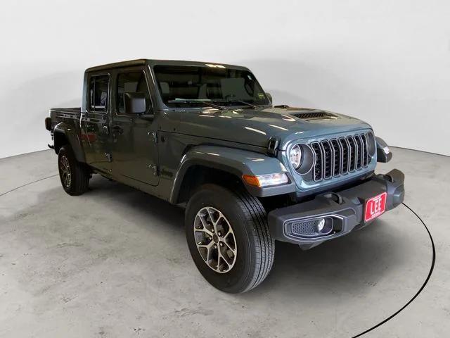 new 2025 Jeep Gladiator car, priced at $46,651