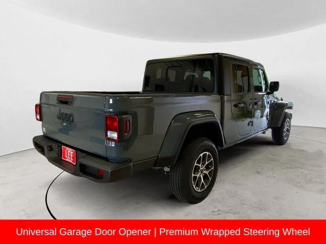 new 2025 Jeep Gladiator car, priced at $46,160