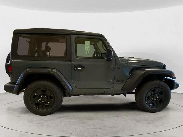 new 2025 Jeep Wrangler car, priced at $33,113