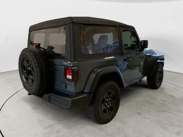 new 2025 Jeep Wrangler car, priced at $33,113