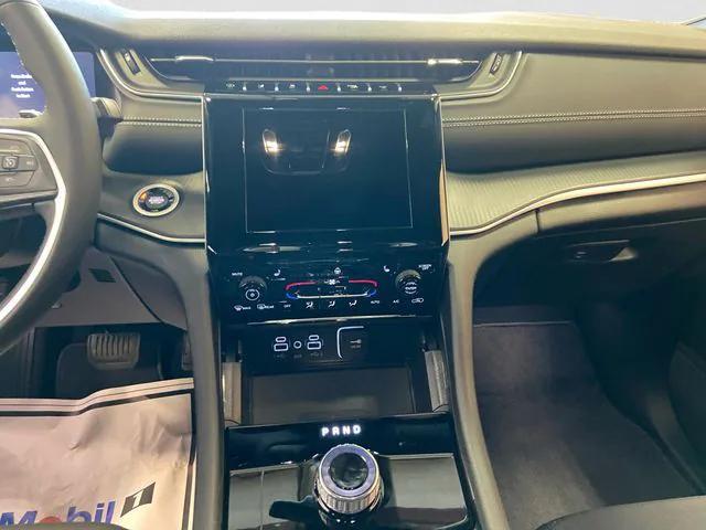new 2025 Jeep Grand Cherokee L car, priced at $42,314