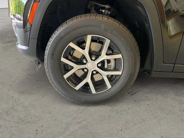 new 2025 Jeep Grand Cherokee L car, priced at $44,534