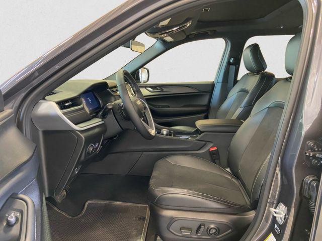 new 2025 Jeep Grand Cherokee L car, priced at $44,757
