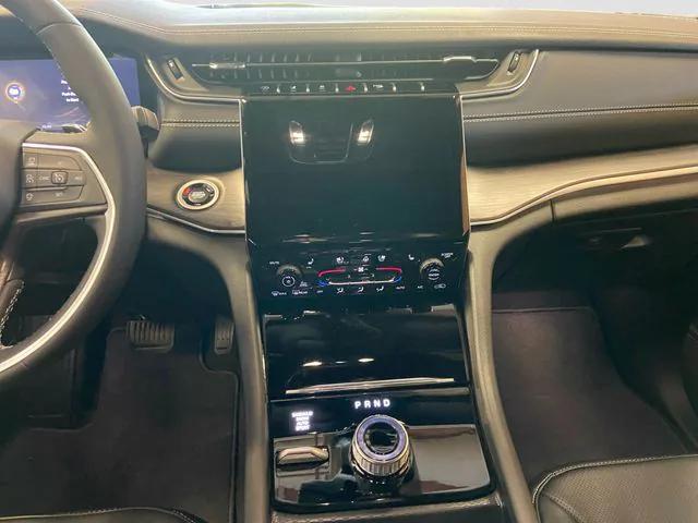 new 2025 Jeep Grand Cherokee L car, priced at $49,336