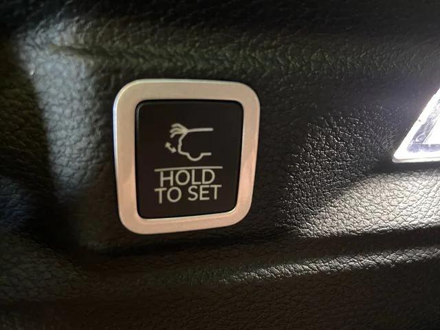 new 2025 Jeep Grand Cherokee L car, priced at $49,336