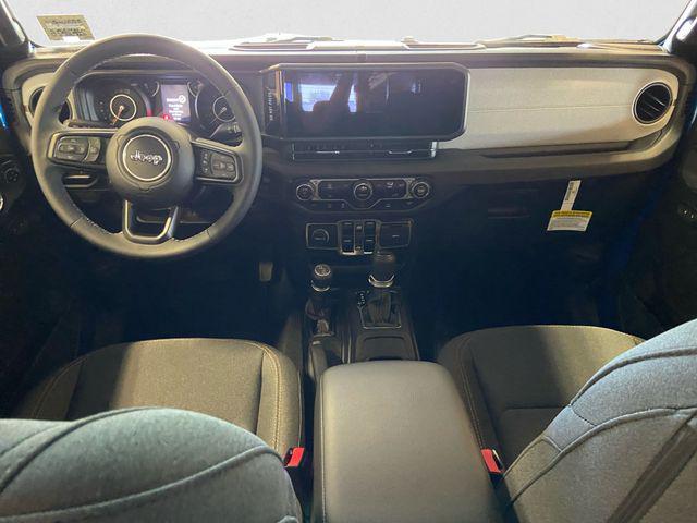new 2025 Jeep Gladiator car, priced at $38,854