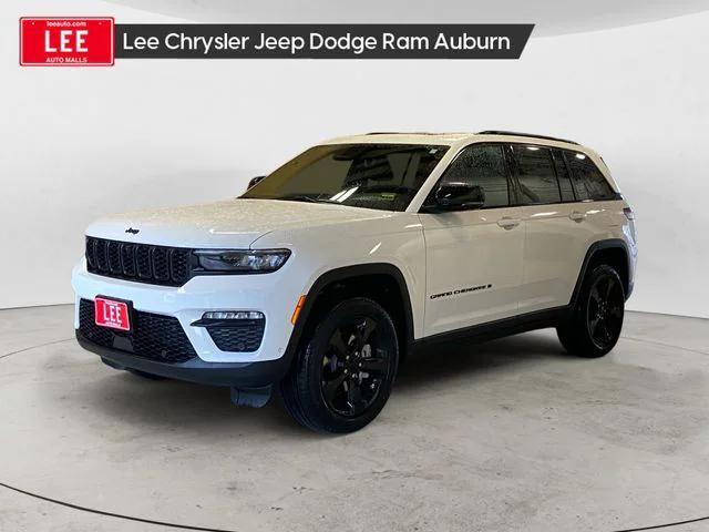 new 2025 Jeep Grand Cherokee car, priced at $49,917