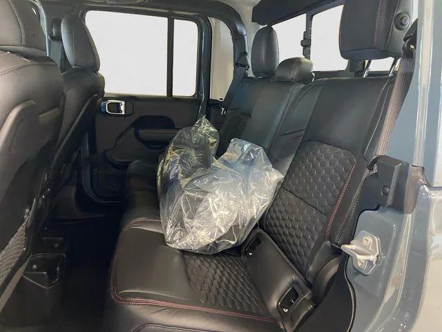 new 2026 Jeep Gladiator car, priced at $58,295