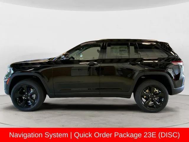new 2025 Jeep Grand Cherokee car, priced at $45,380