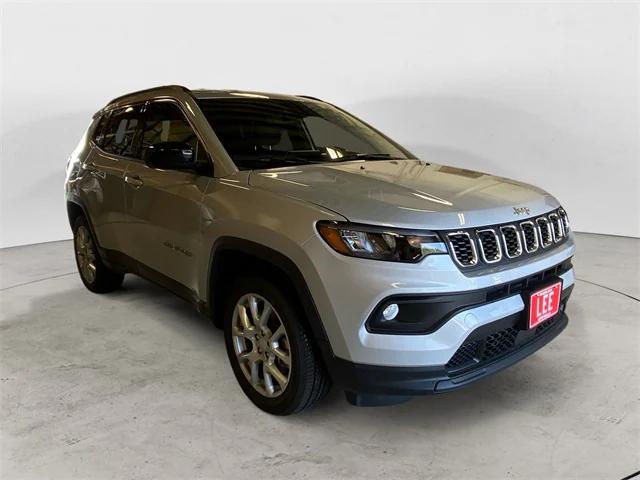 new 2024 Jeep Compass car, priced at $32,995