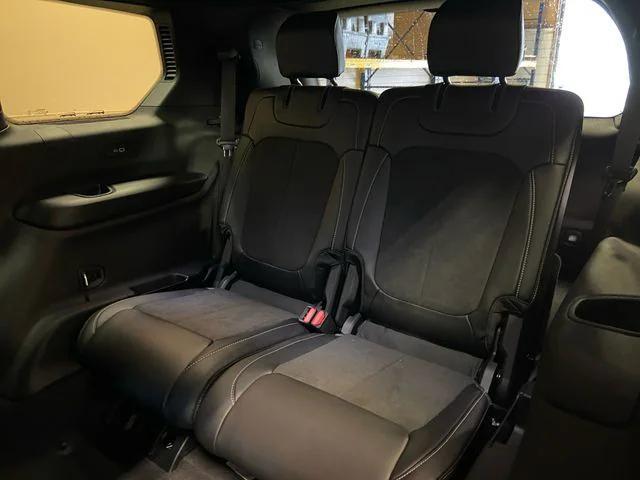 new 2025 Jeep Grand Cherokee L car, priced at $45,320