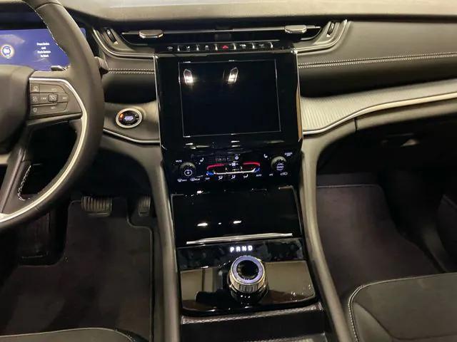 new 2025 Jeep Grand Cherokee L car, priced at $45,320