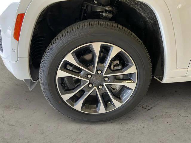 new 2025 Jeep Grand Cherokee L car, priced at $59,709