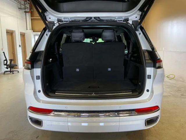 new 2025 Jeep Grand Cherokee L car, priced at $59,709