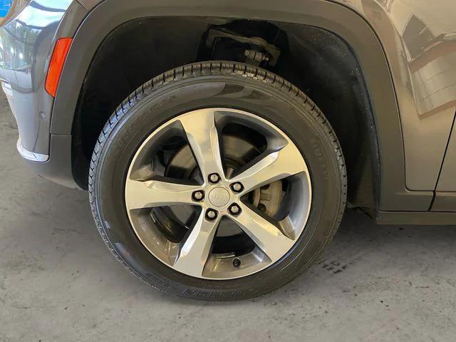 used 2022 Jeep Grand Cherokee L car, priced at $29,999