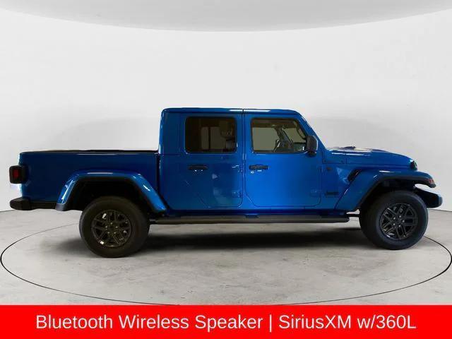 new 2025 Jeep Gladiator car, priced at $46,553