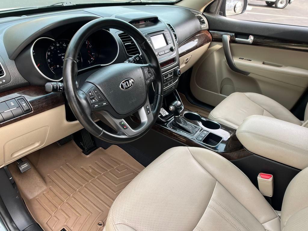 used 2014 Kia Sorento car, priced at $14,981