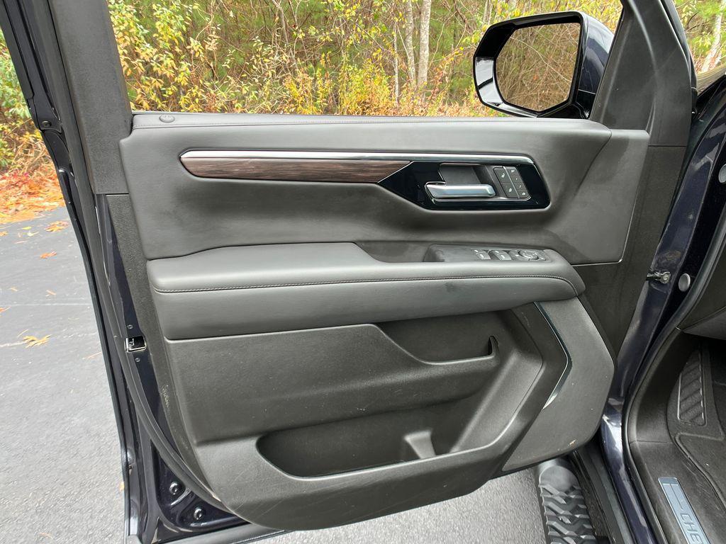 used 2025 Chevrolet Tahoe car, priced at $67,742