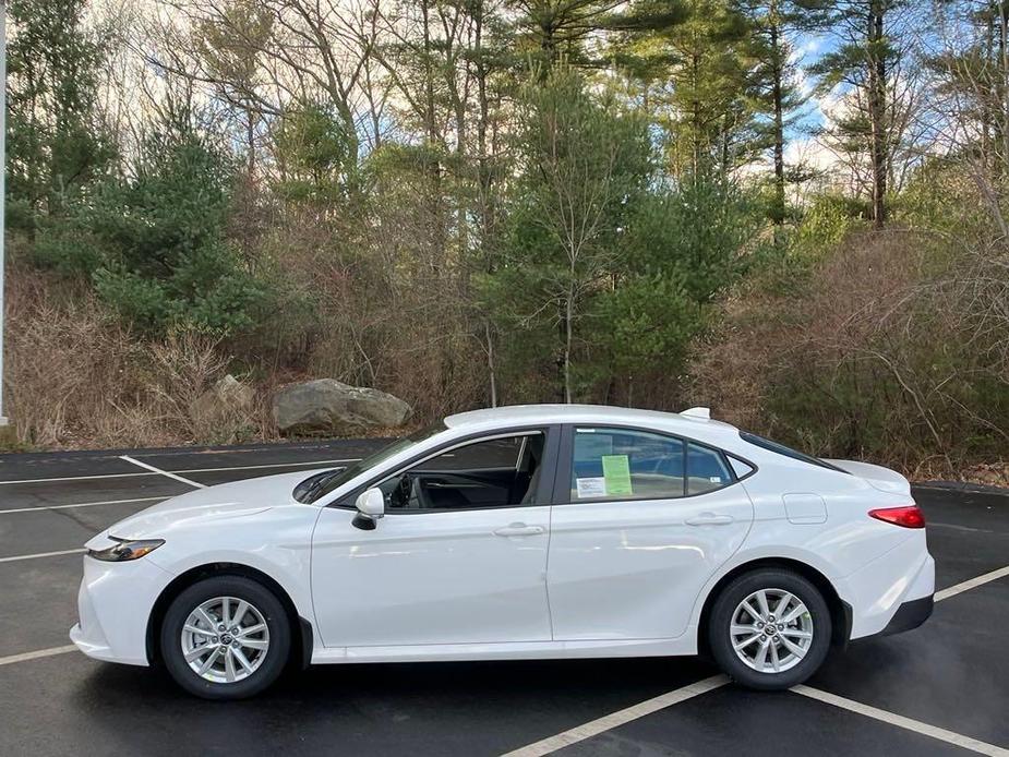 new 2025 Toyota Camry car, priced at $31,200