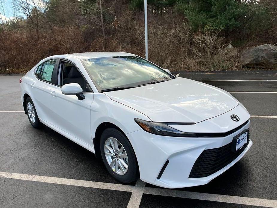 new 2025 Toyota Camry car, priced at $31,200