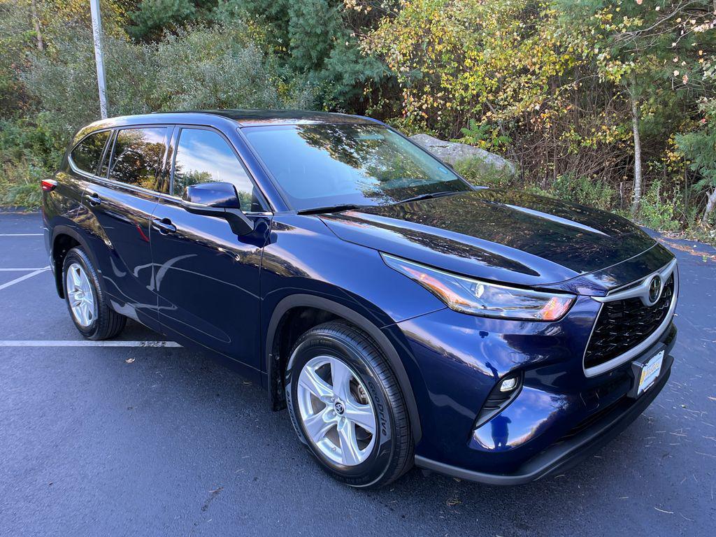 used 2022 Toyota Highlander car, priced at $31,775