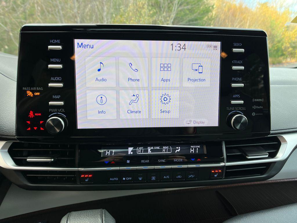 used 2022 Toyota Sienna car, priced at $40,954