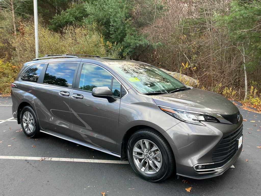 used 2022 Toyota Sienna car, priced at $40,954