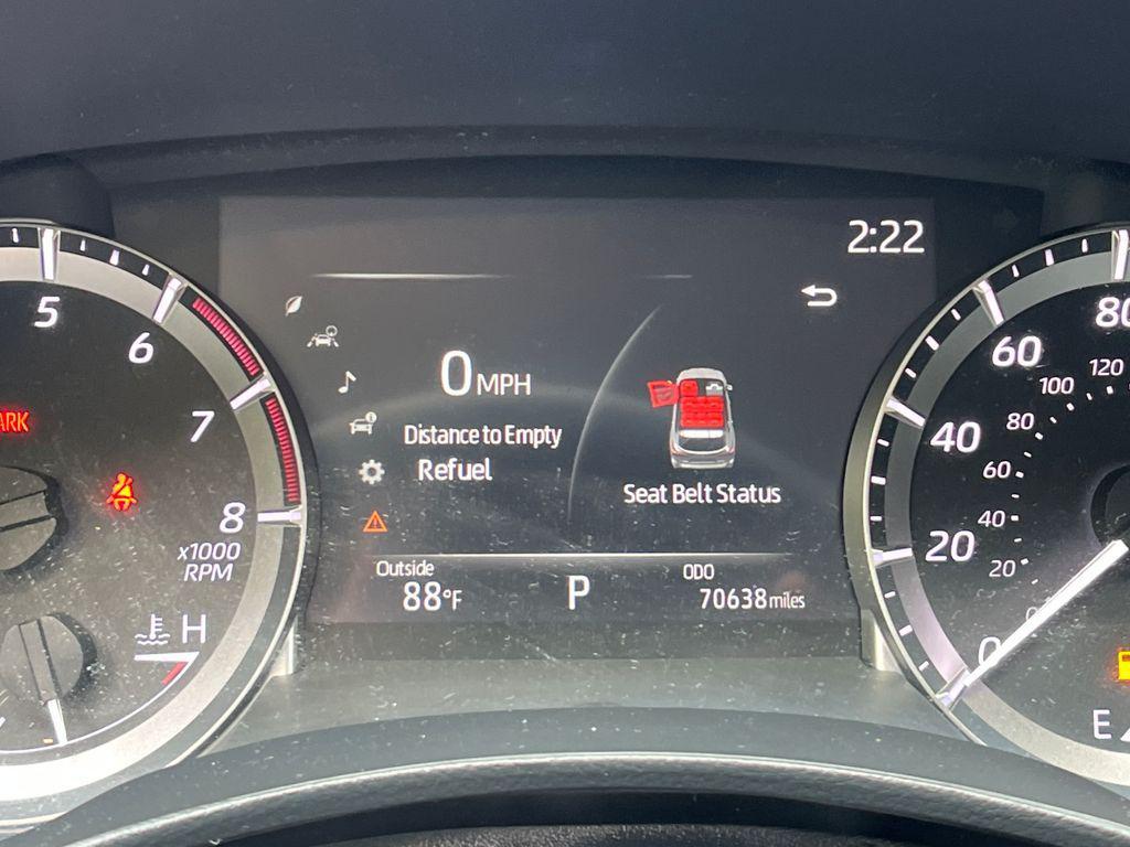 used 2023 Toyota Highlander car, priced at $27,714