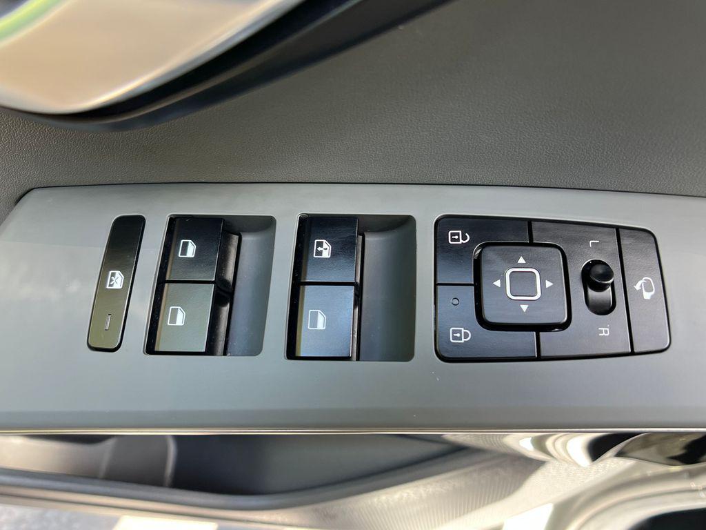 used 2024 Kia Niro car, priced at $23,987