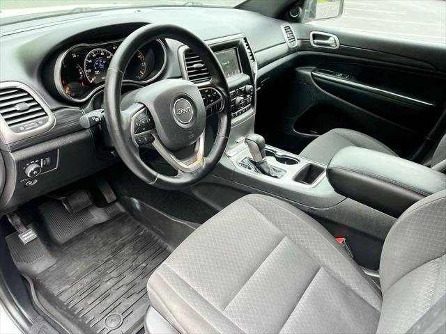 used 2020 Jeep Grand Cherokee car, priced at $21,548