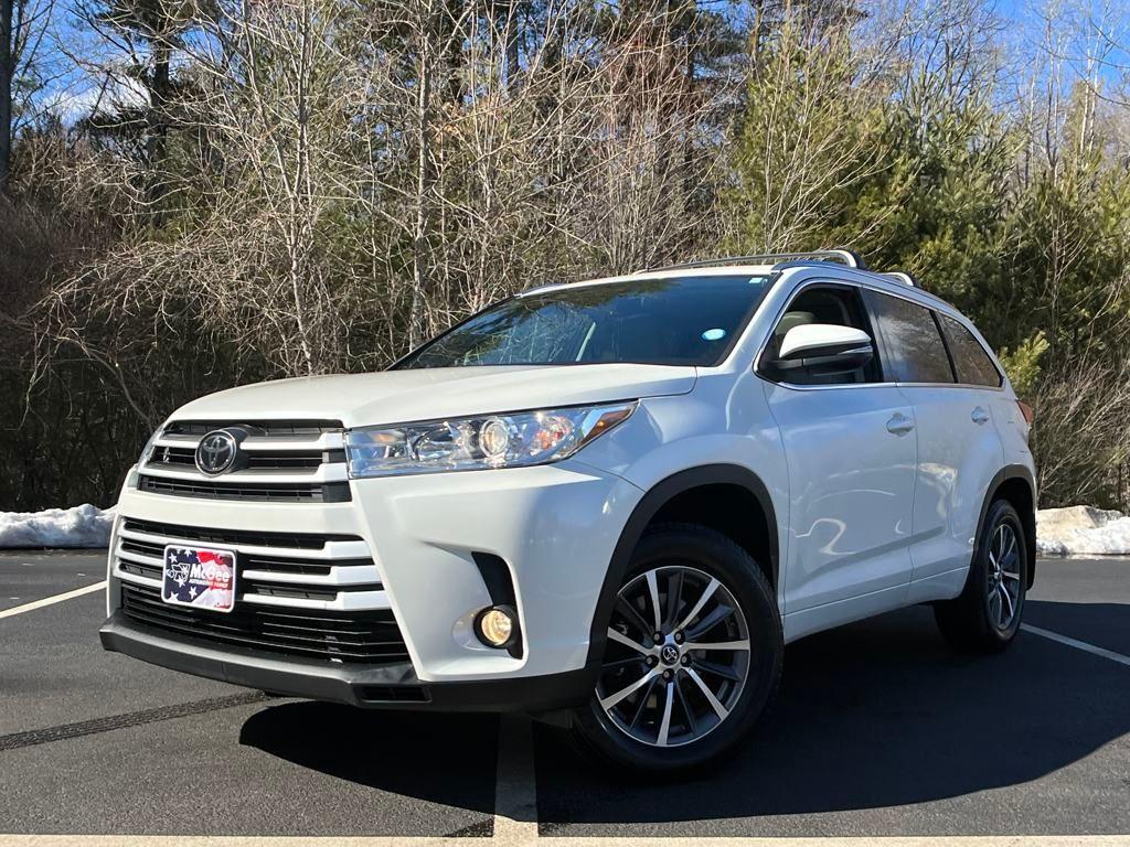 used 2017 Toyota Highlander car, priced at $26,178