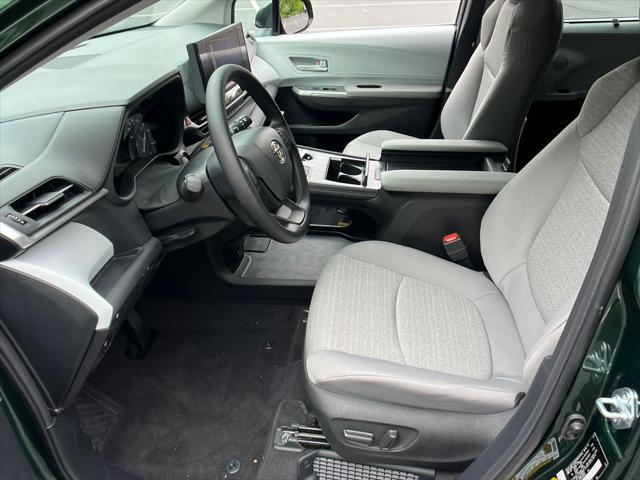 new 2025 Toyota Sienna car, priced at $43,385