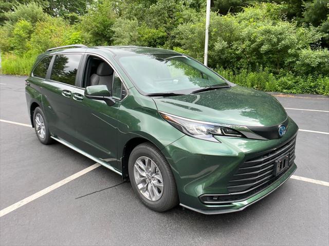 new 2025 Toyota Sienna car, priced at $43,385
